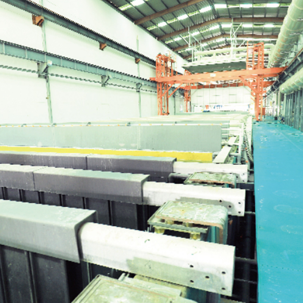 Tratamiento superficial de perfiles de aluminio